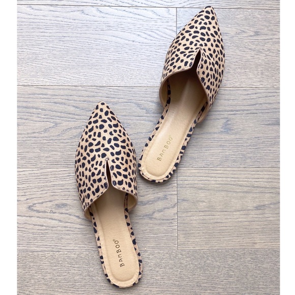 Leopard print slip on mules / flats sizes 7-10 - Picture 2 of 10